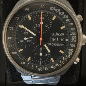 Le Jour chronograph 1980's 7500 automatic 
Stainless 41mm